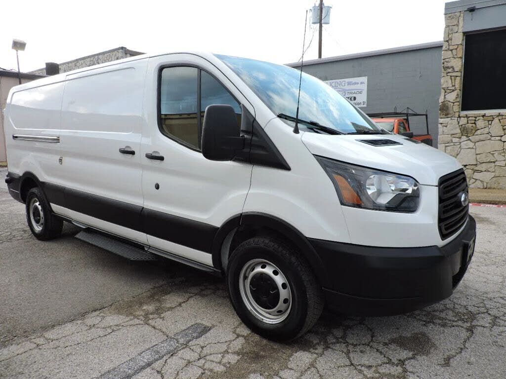 2019 FORD Transit