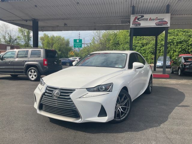2018 LEXUS IS