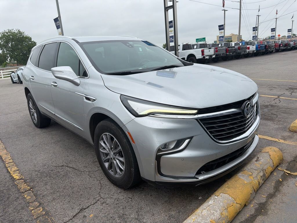2022 BUICK Enclave
