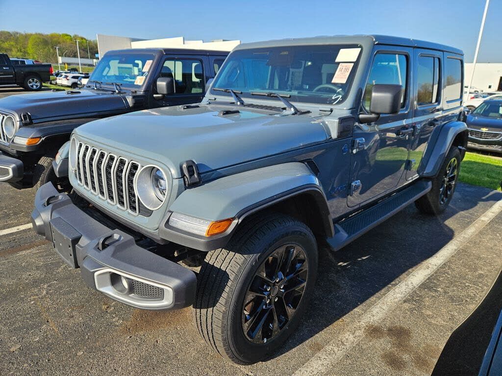 2025 JEEP Wrangler
