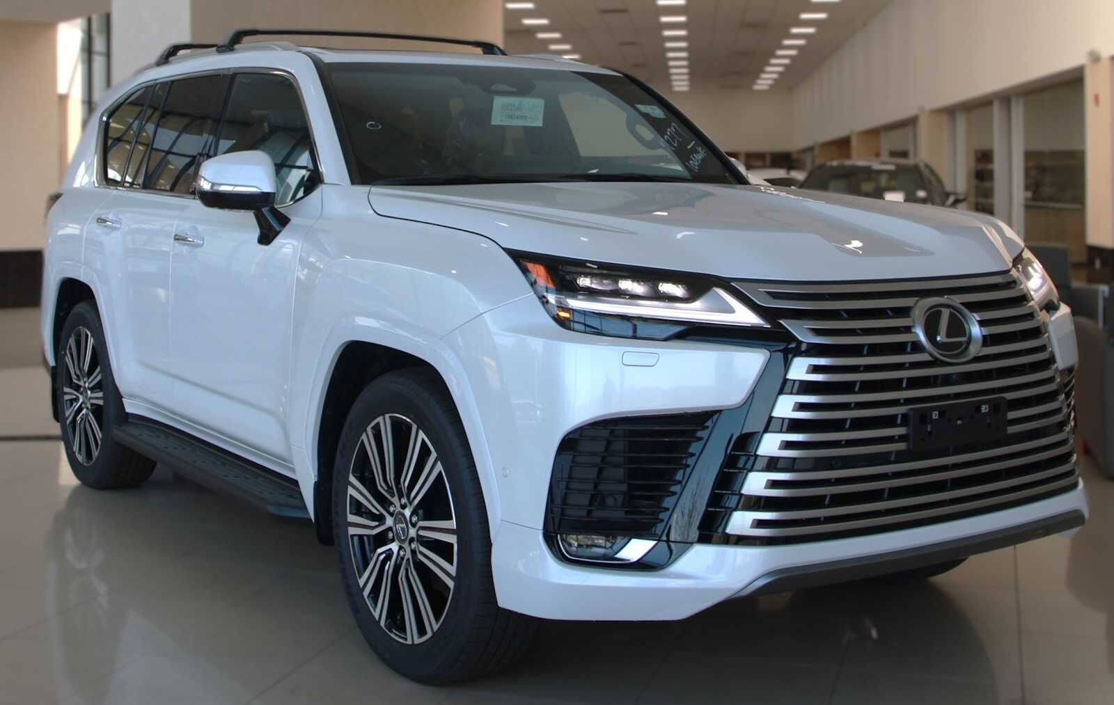 2026 LEXUS LX