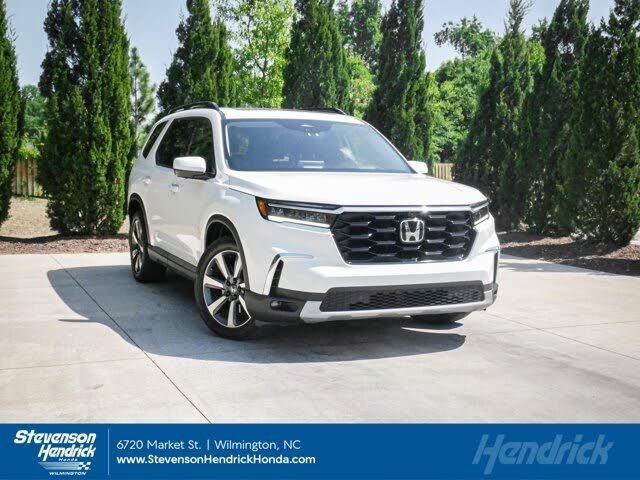 2023 HONDA Pilot