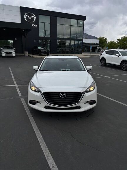 2018 MAZDA Mazda3