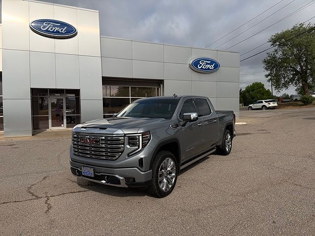 2023 GMC Sierra