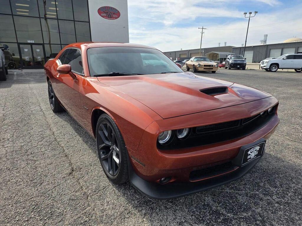 2021 DODGE Challenger