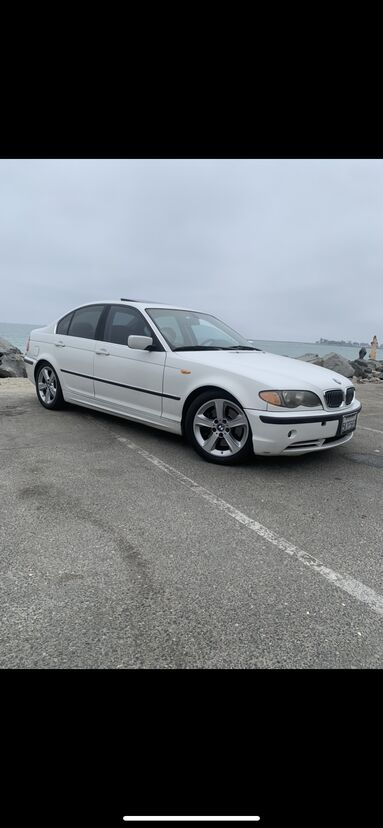 BMW 330i