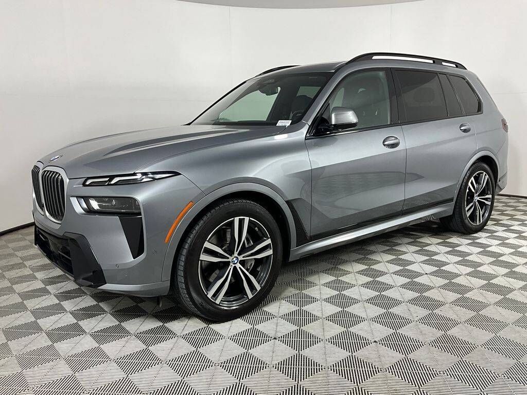 2024 BMW X7
