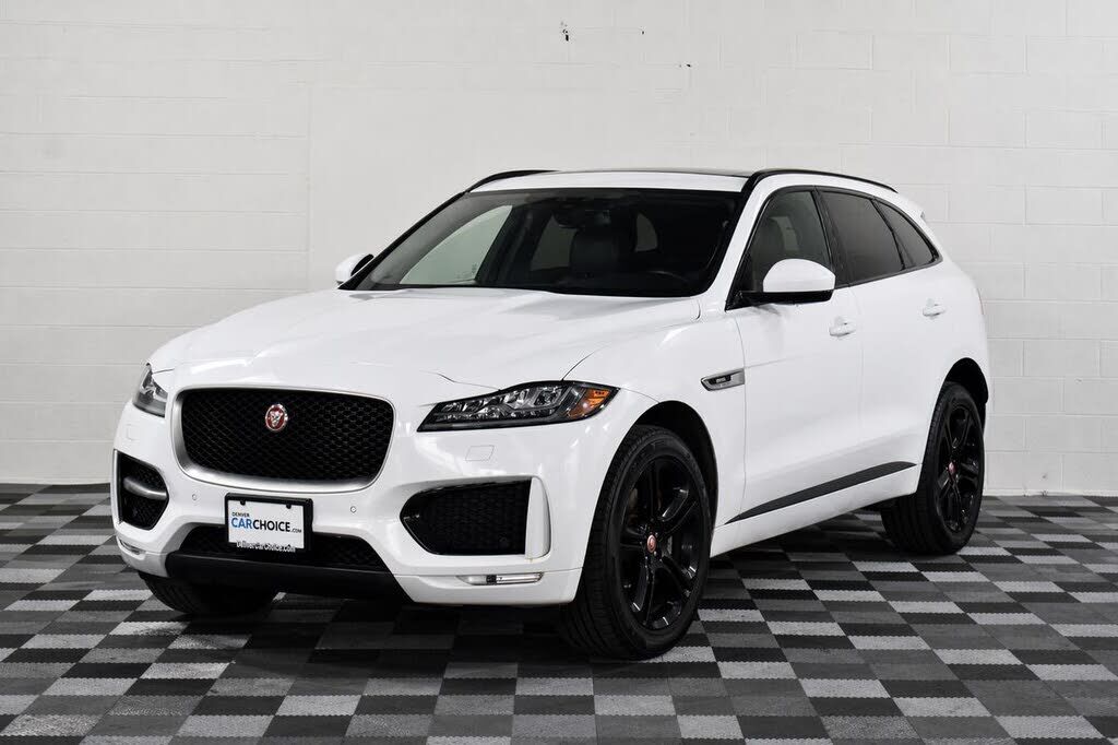 2018 JAGUAR F-Pace