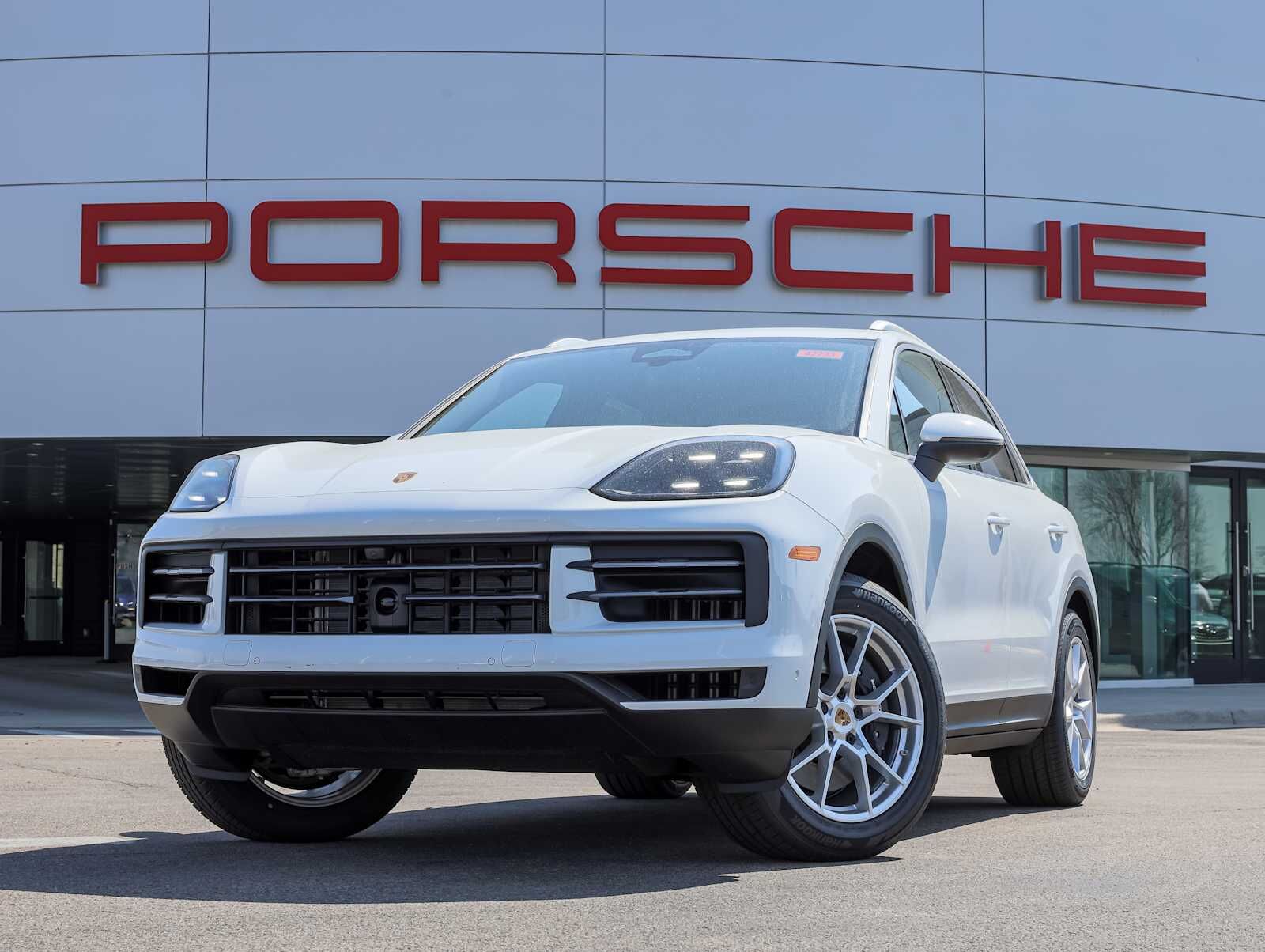 2026 PORSCHE Cayenne
