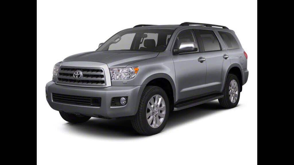 2013 TOYOTA Sequoia