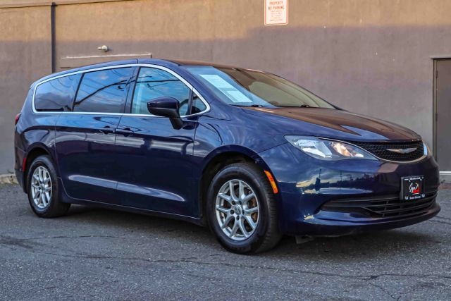2017 CHRYSLER Pacifica