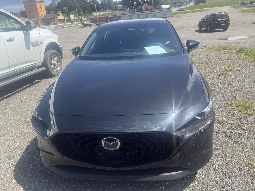 2025 MAZDA Mazda3