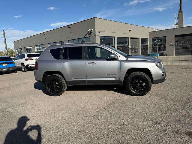 2017 JEEP Compass