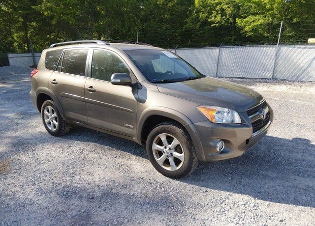 2011 TOYOTA RAV4
