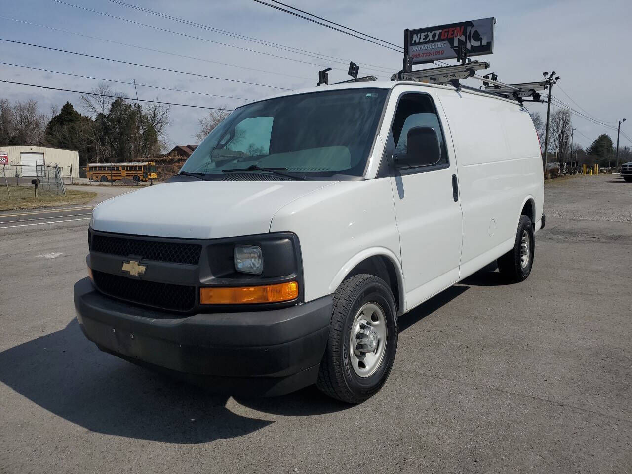 2017 CHEVROLET Express