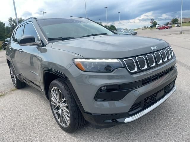 2022 JEEP Compass