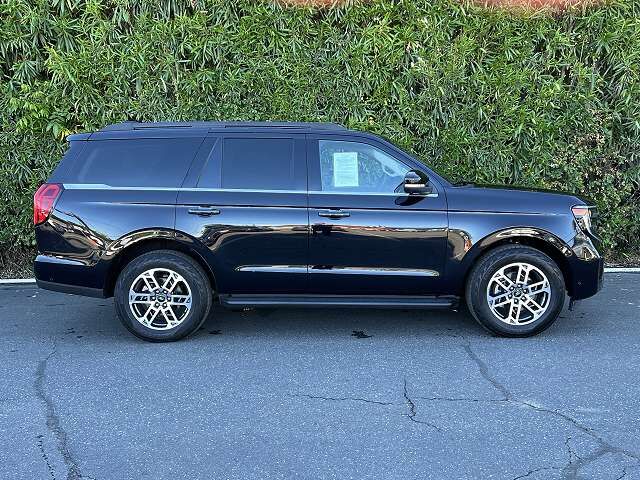 2025 FORD Expedition