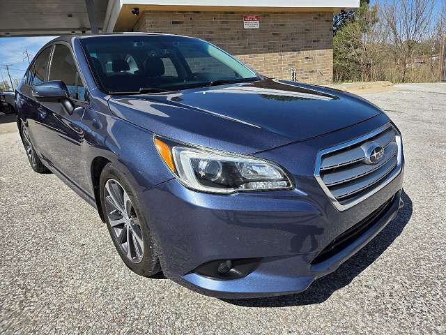 2017 SUBARU Legacy