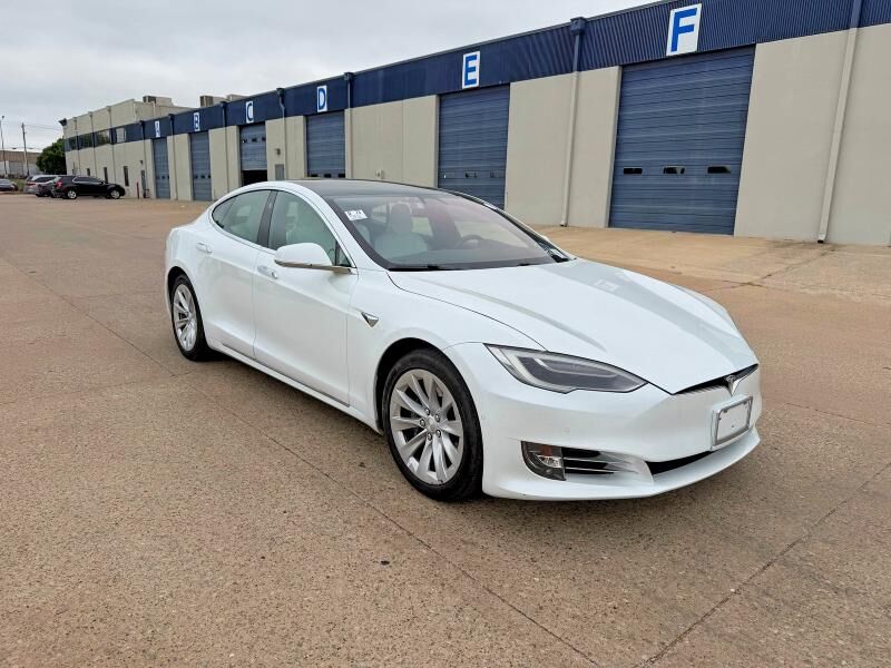 2017 TESLA Model S
