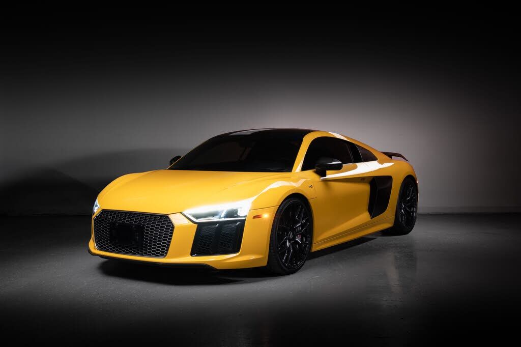 Audi R8