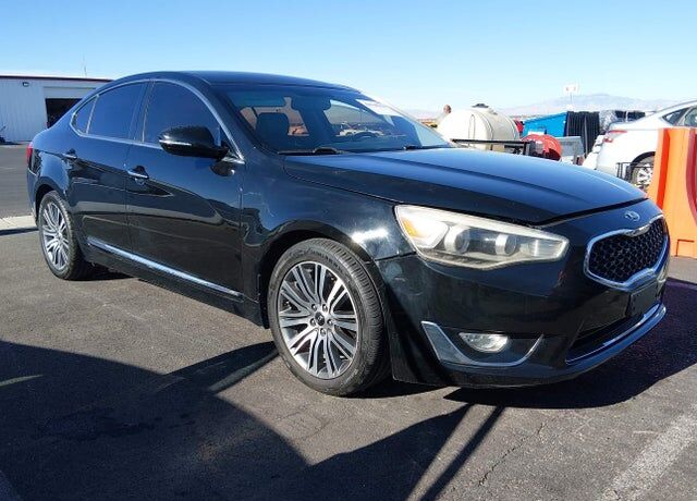 2014 KIA Cadenza