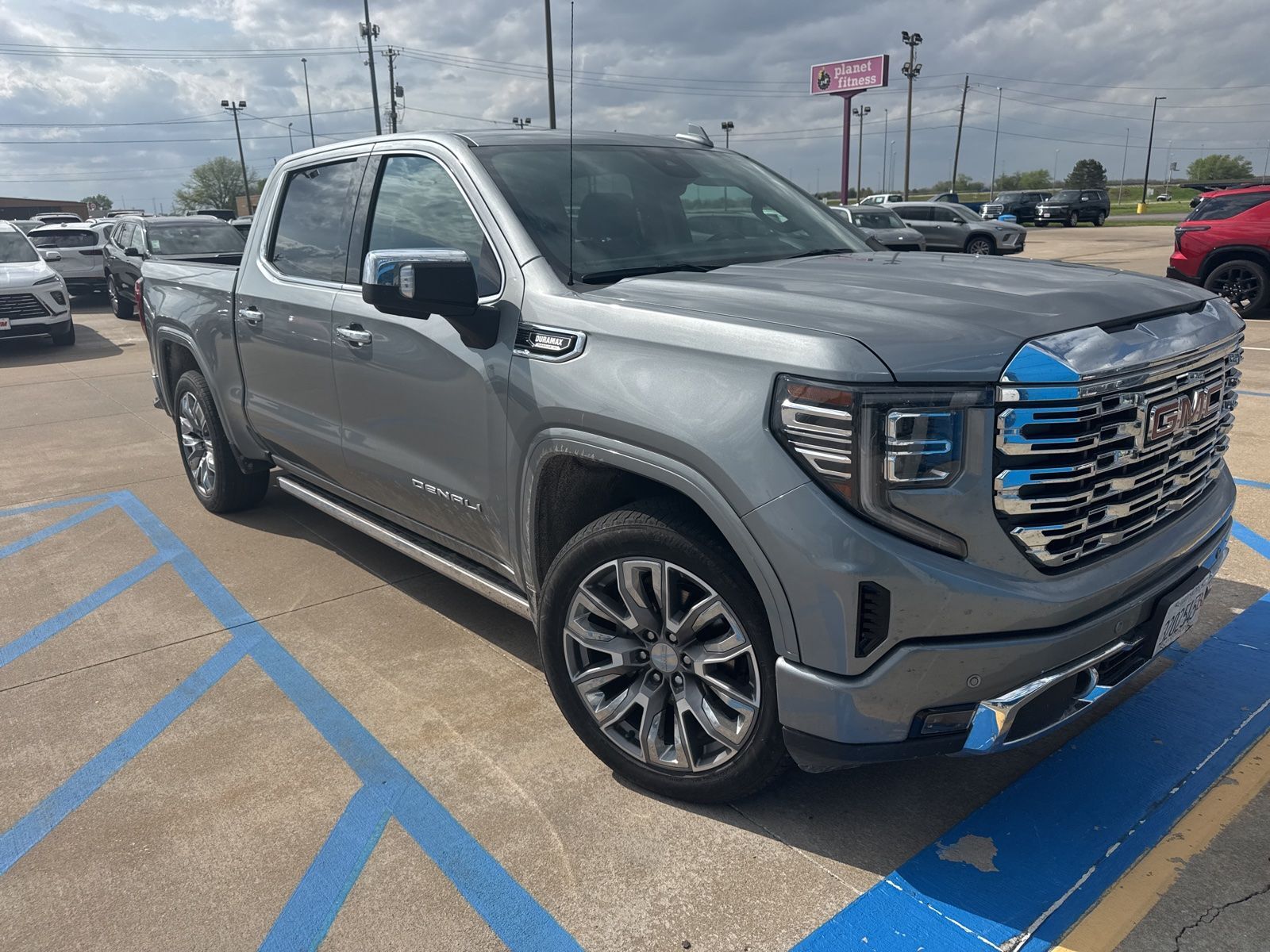 2023 GMC Sierra