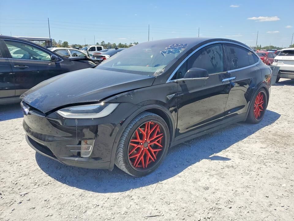 2016 TESLA Model X