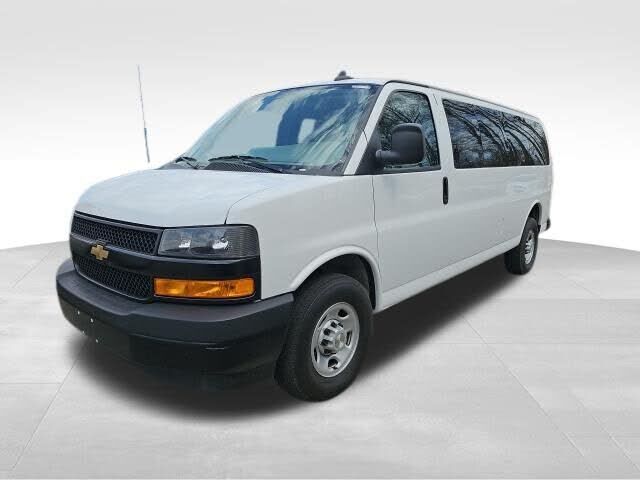 2023 CHEVROLET Express