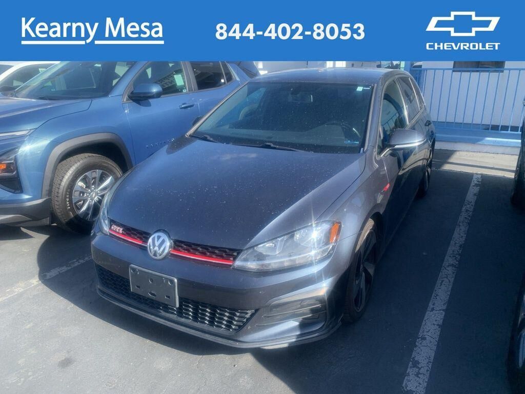 2020 VOLKSWAGEN Golf GTI