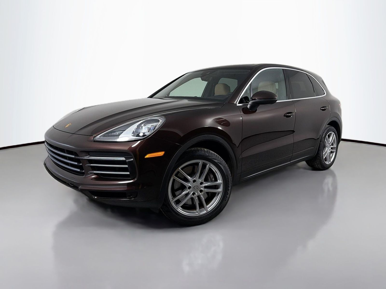 2022 PORSCHE Cayenne