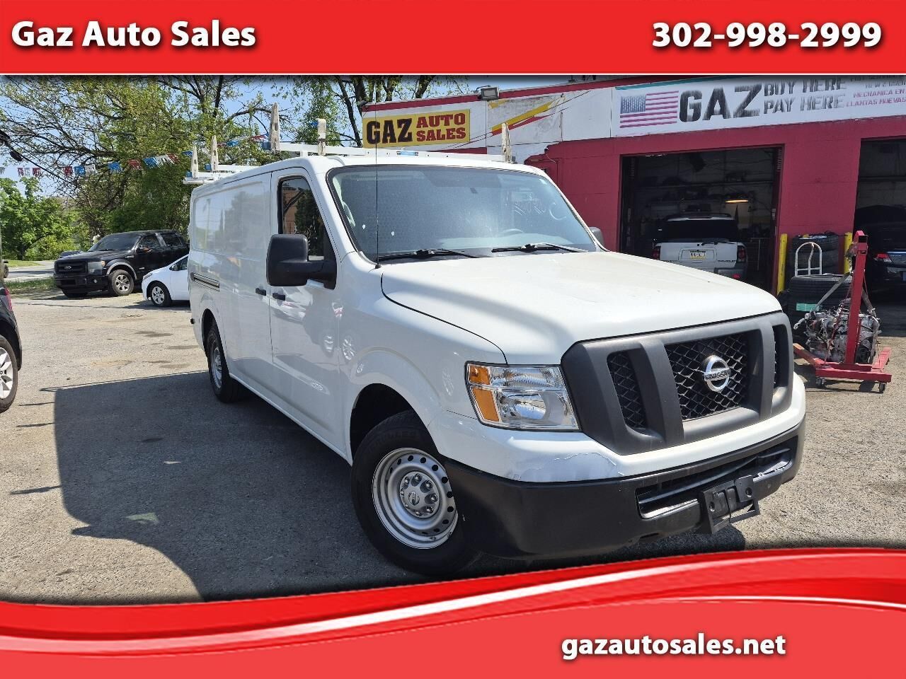 2016 NISSAN NV