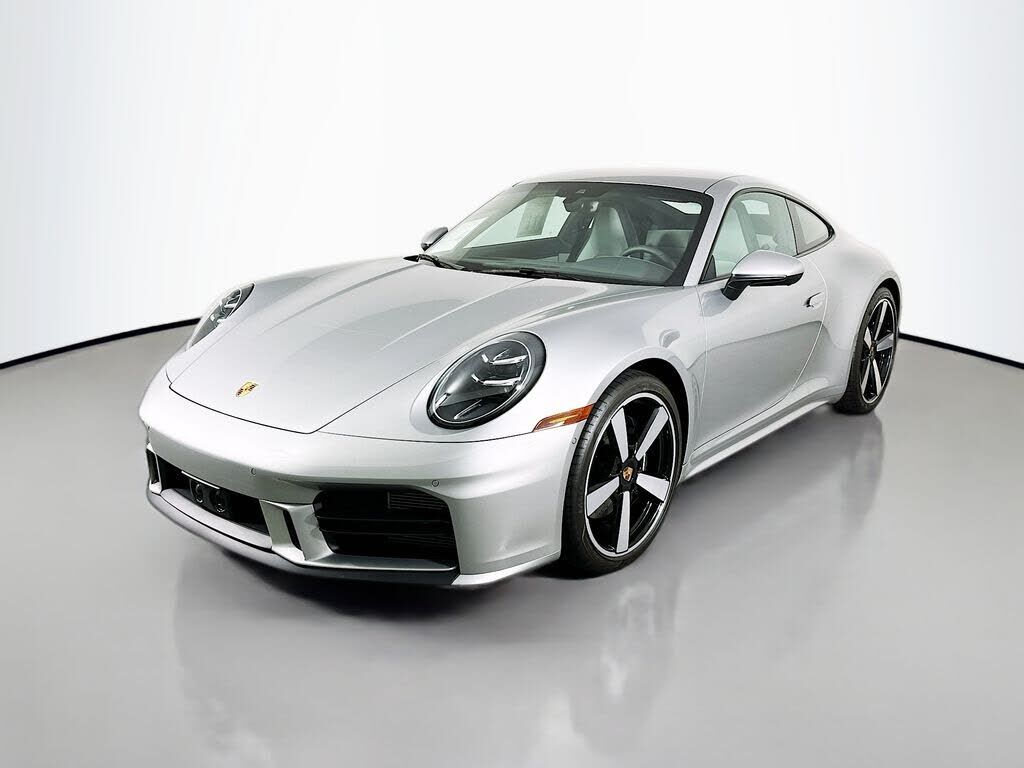 2025 PORSCHE 911