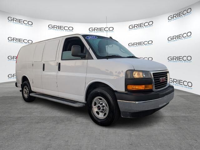 2021 GMC Savana