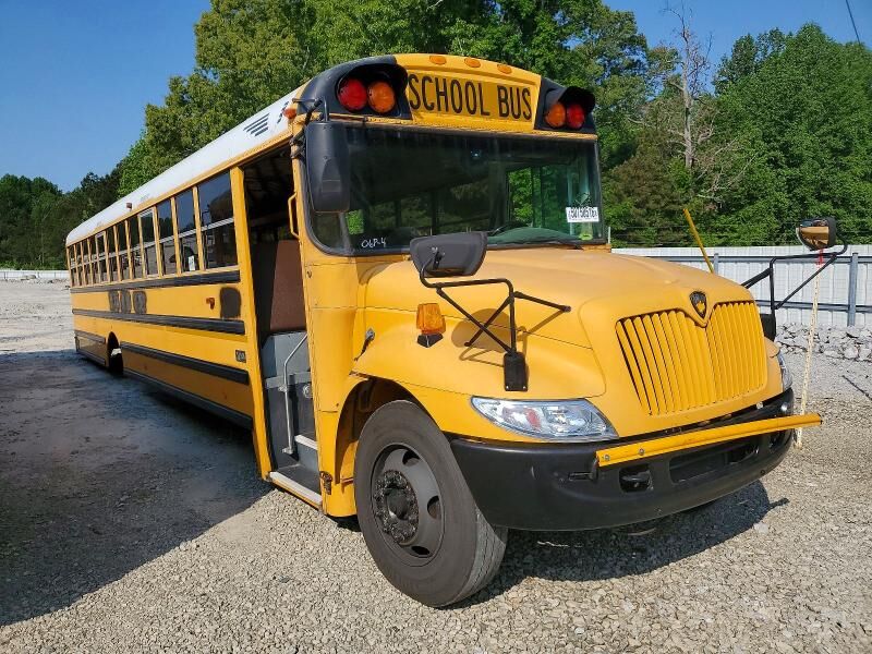 2005 IC BUS PB105