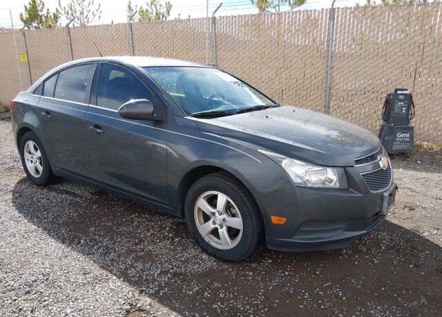 2013 CHEVROLET Cruze