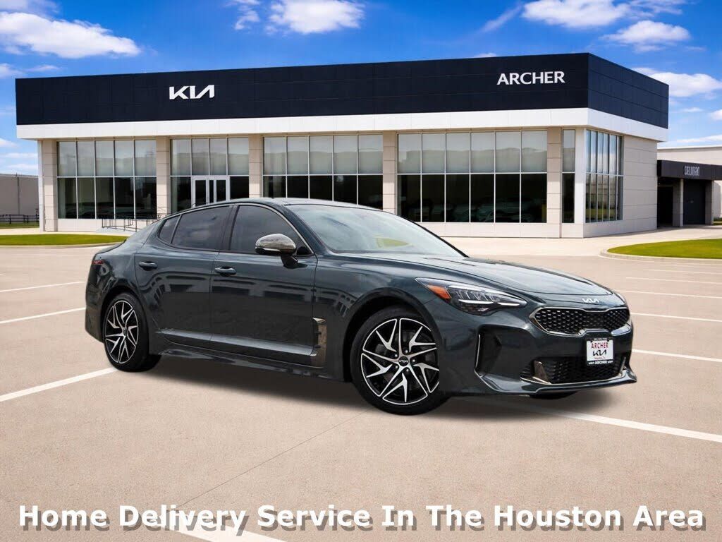 2023 KIA Stinger