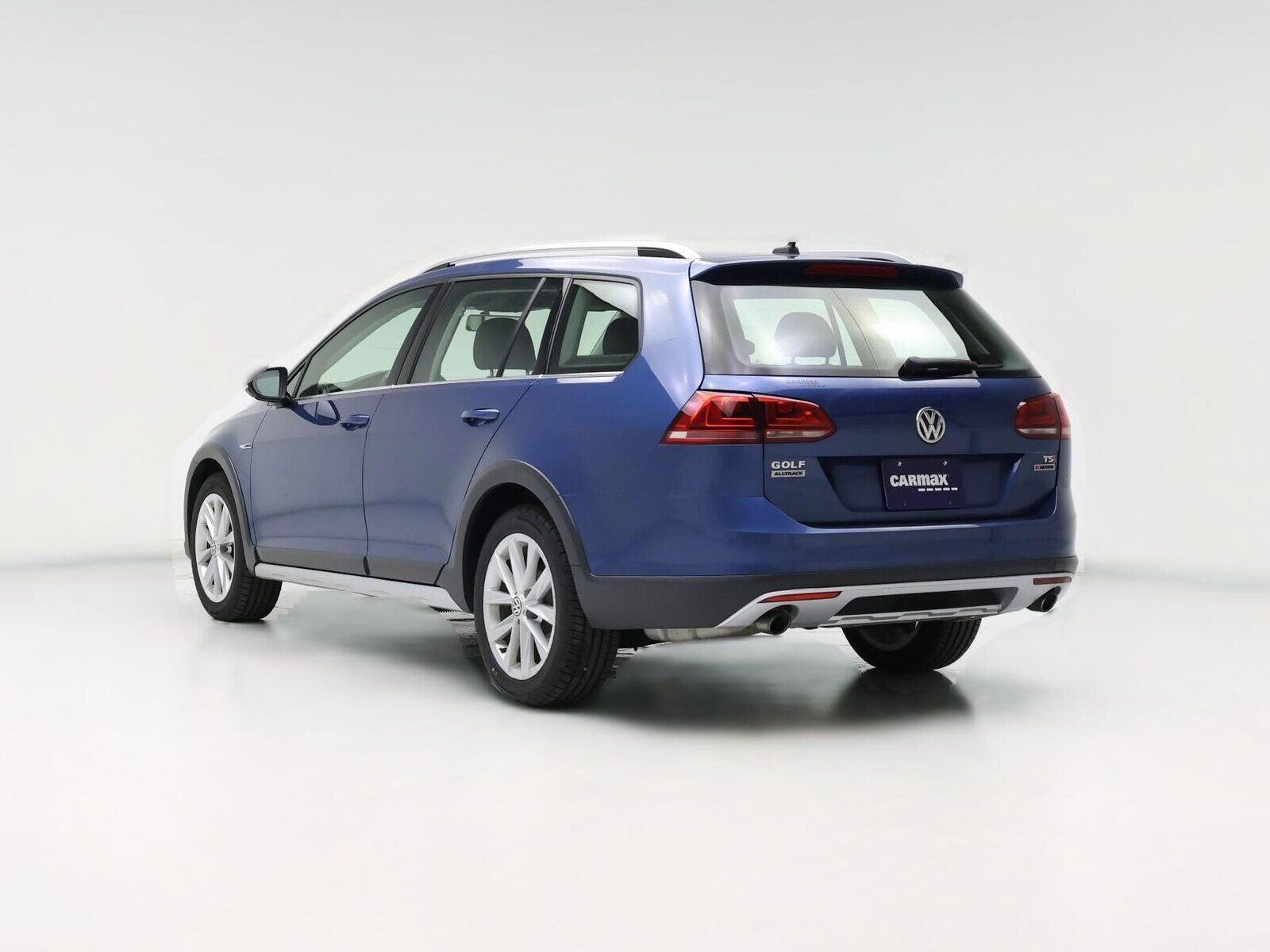 2017 VOLKSWAGEN Golf Alltrack