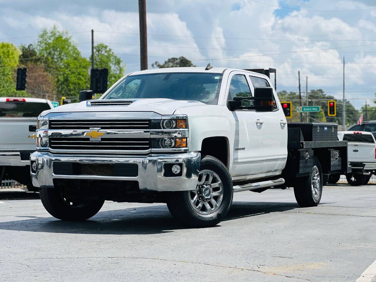 2018 CHEVROLET Silverado