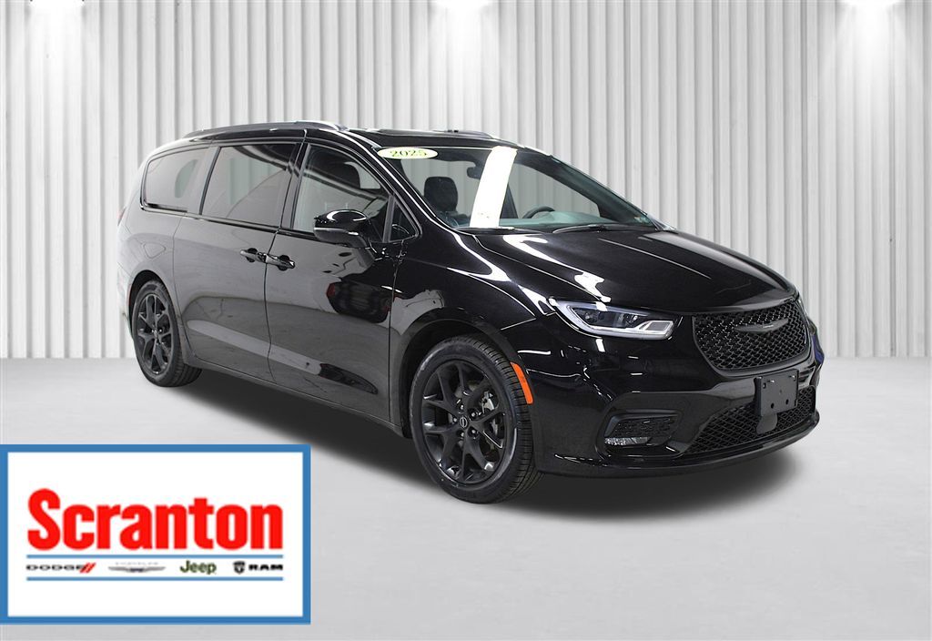 2025 CHRYSLER Pacifica