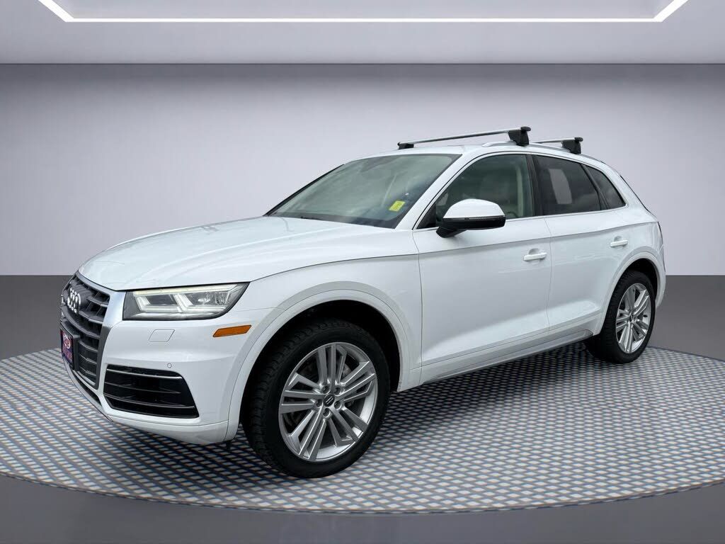 2018 AUDI Q5