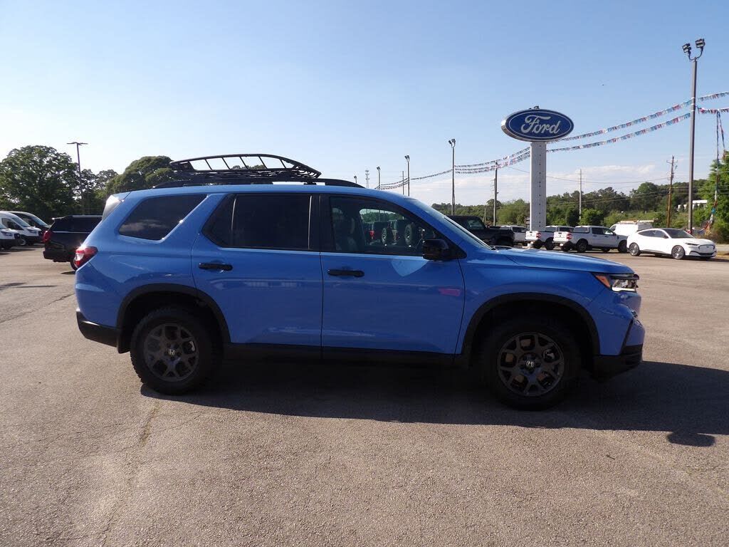 2025 HONDA Pilot