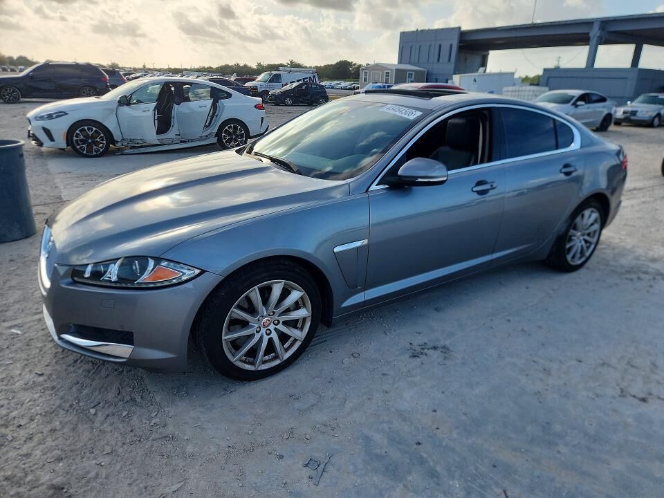 2015 JAGUAR XF