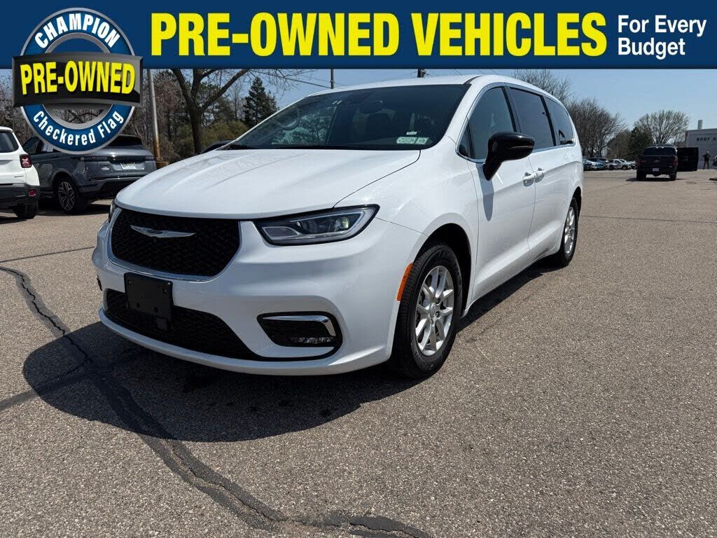 2026 CHRYSLER Pacifica