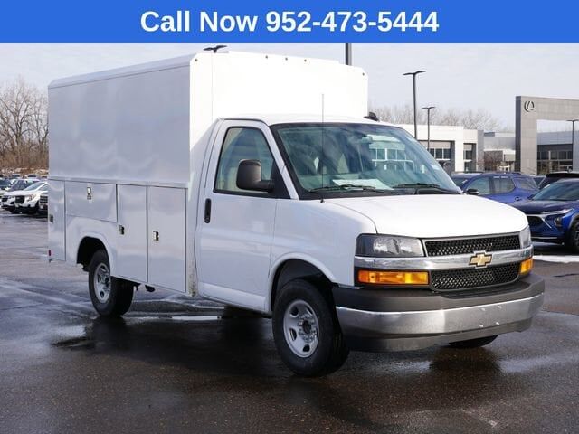 2026 CHEVROLET Express