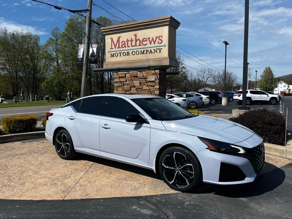 2023 NISSAN Altima