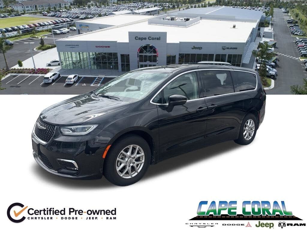 2023 CHRYSLER Pacifica