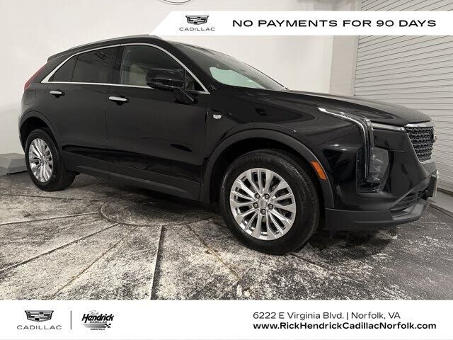 2024 CADILLAC XT4