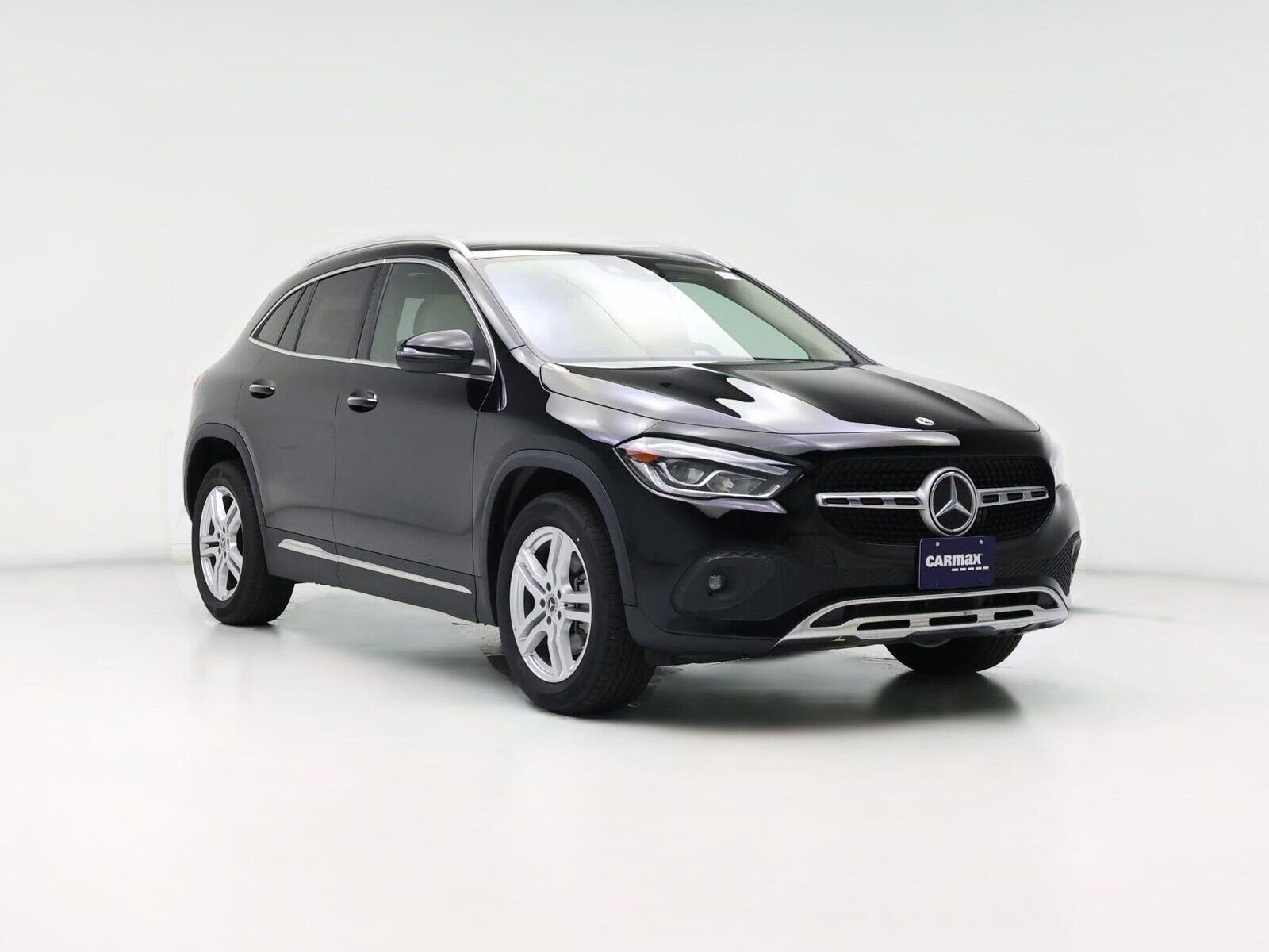 2023 MERCEDES-BENZ GLA-Class