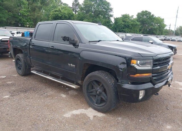 2017 CHEVROLET Silverado