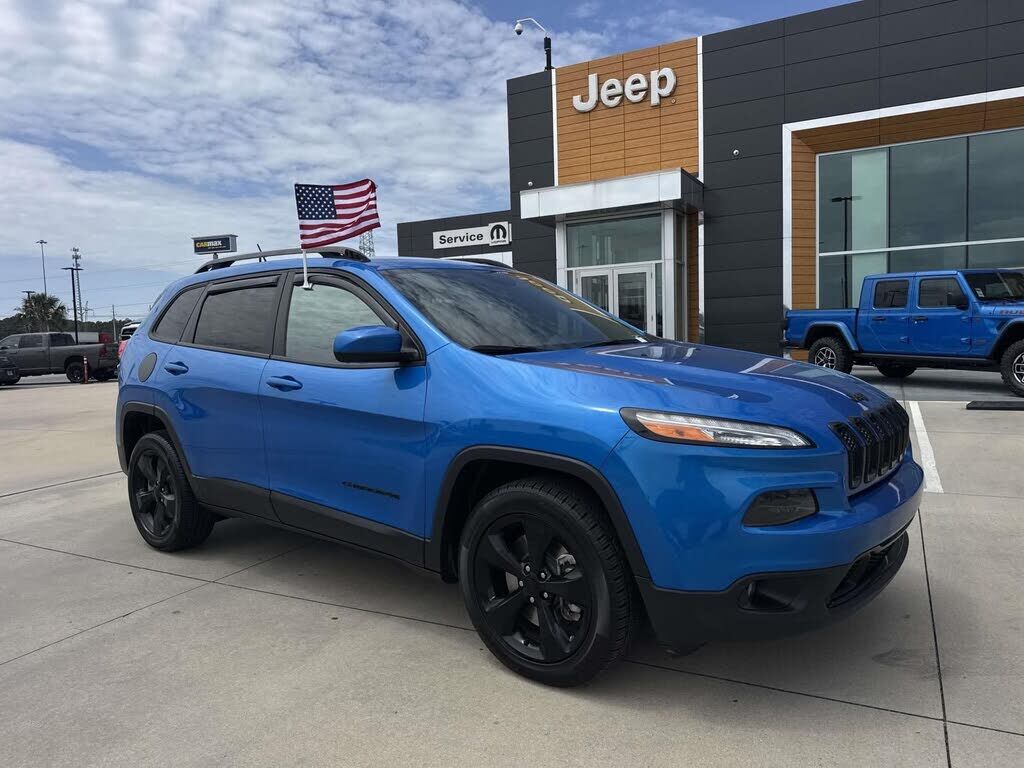 2018 JEEP Cherokee
